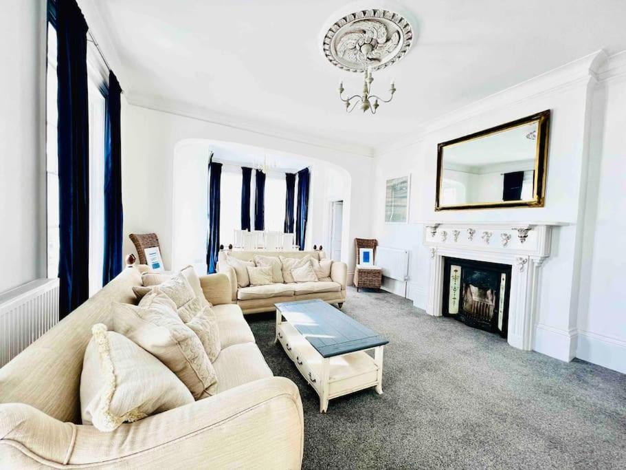 Flat 4 Marine Parade House, 1 East Cliff- Next To Dover Port, White Cliffs, Beach, Castle Dış mekan fotoğraf